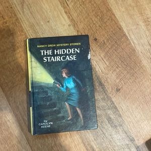 Nancy Drew “The hidden staircase” by Carolyn Keene in good condition